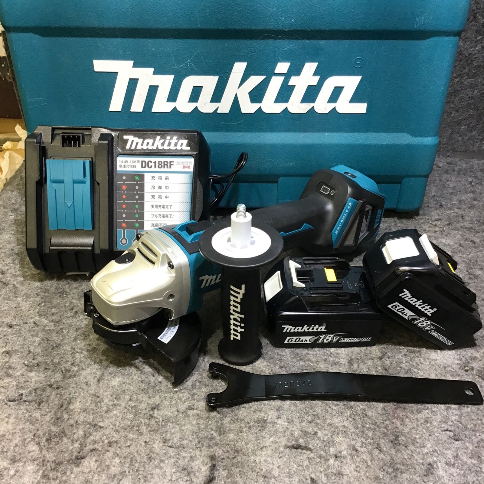 美品】 マキタ makita 18V 125mmコードレスディスクグラインダ GA512DRGX 【桶川店】 - メルカリ