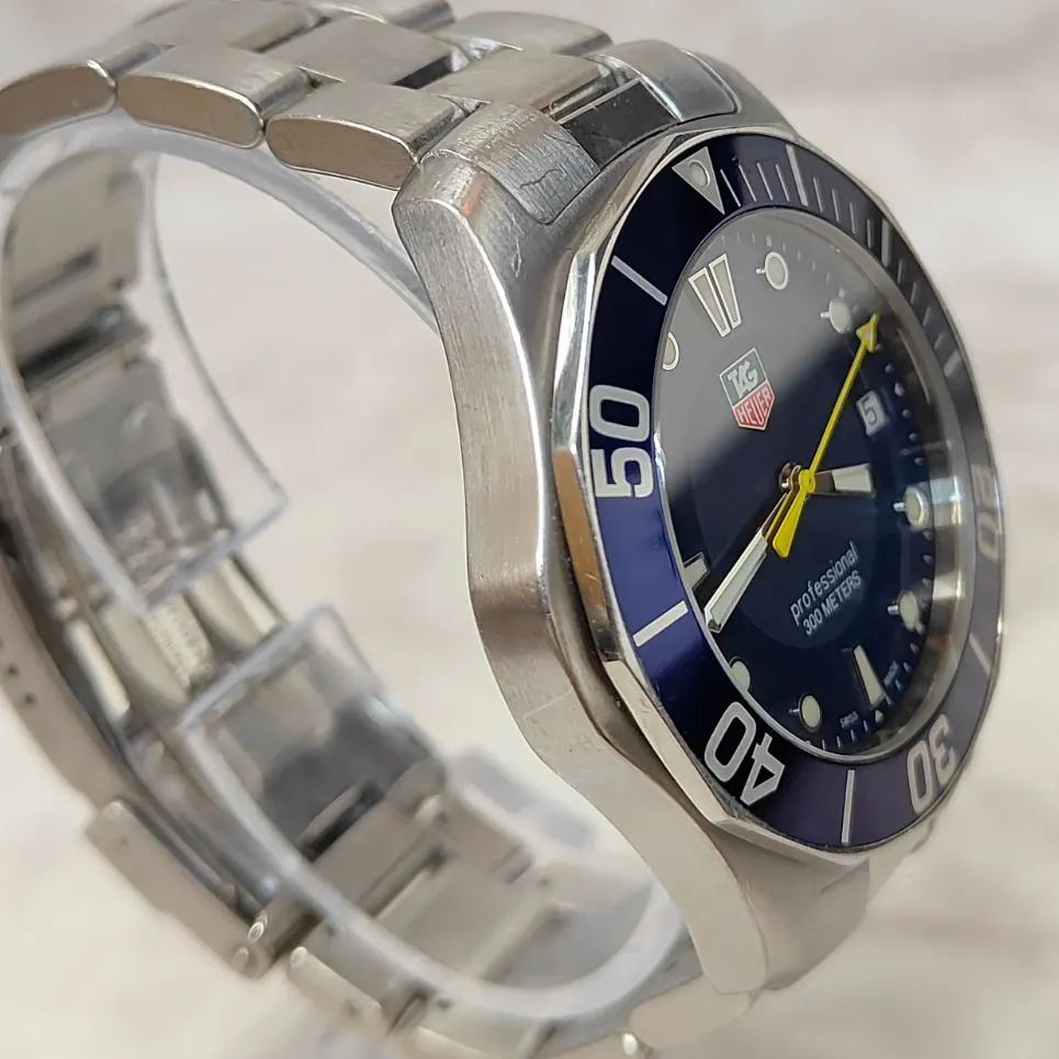 美品 新品電池交換】タグホイヤー TAG HEUER WAB1112 『アクアレーサー 