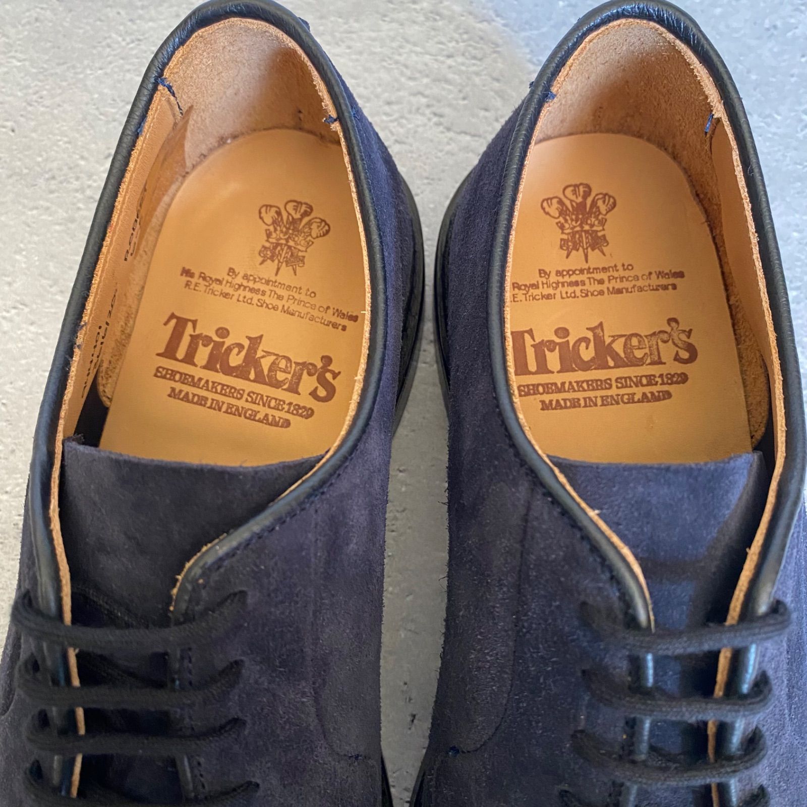 ブラックスエードのカジュアルシューズも！ Tricker's 7278 （弍