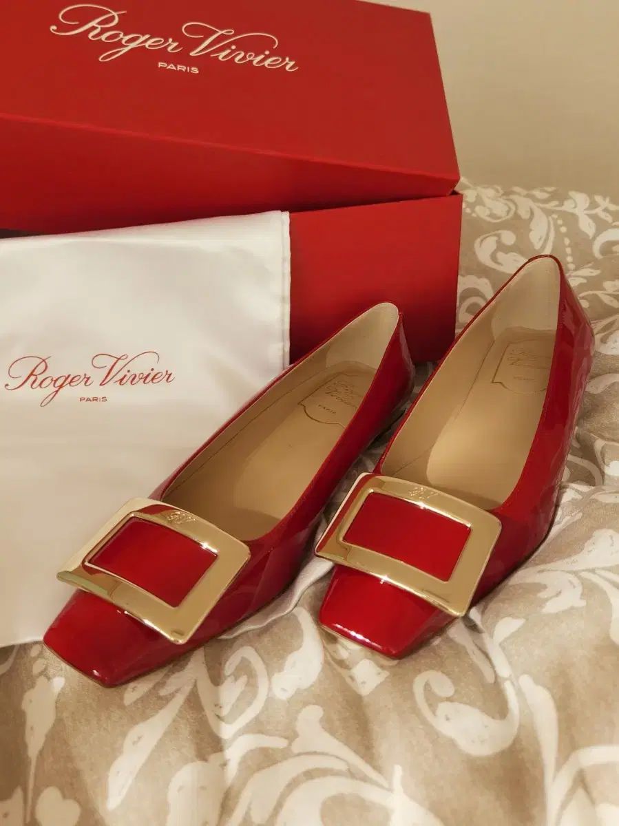 Roger Vivier ロジェ ヴィヴィエ ベル ヴィヴィエ 36 230 倉庫 115 のみ