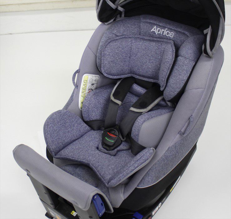 Aprica クルリラAC ネイビー NV 品番：2016313 Amazon | Aprica (アップリカ) 回転式チャイルドシート クルリラ
