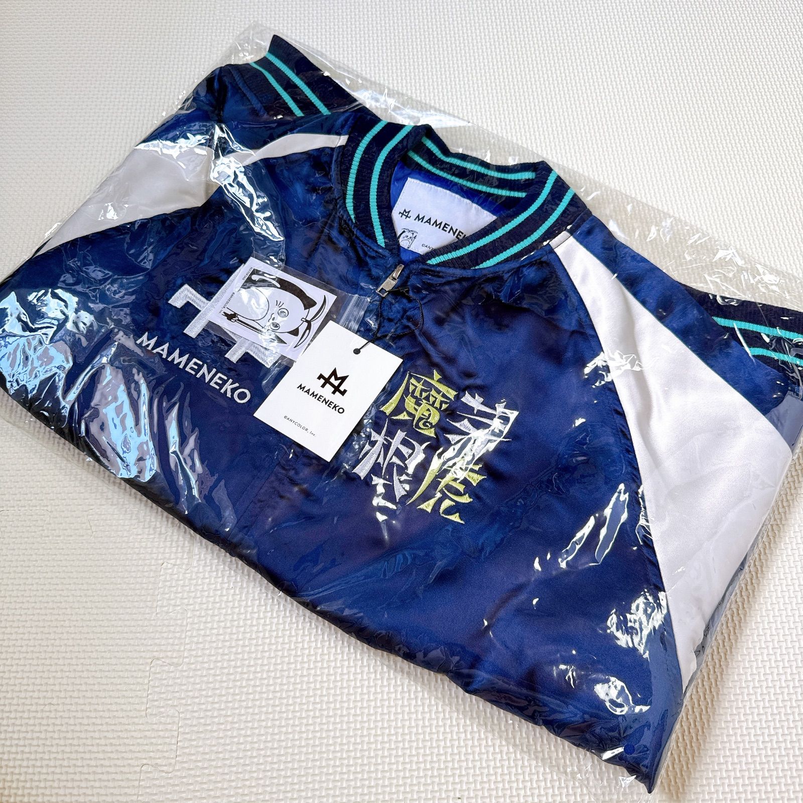 ニジサンジ 【まめねこアパレル】スカジャン レオス・ヴィンセント