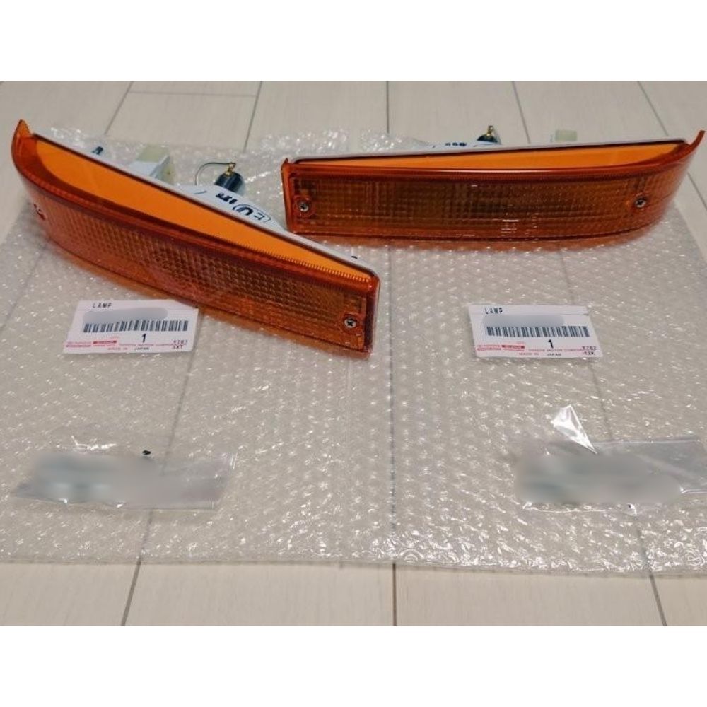 トヨタ 純正 TOYOTA 正規 フロントターンシグナルランプ RH LH 右 左 セット 助手席 カローラ AE86 後期 レビン スプリンター トレノ E80系 後期 パーツ エンジン タイヤ カスタム