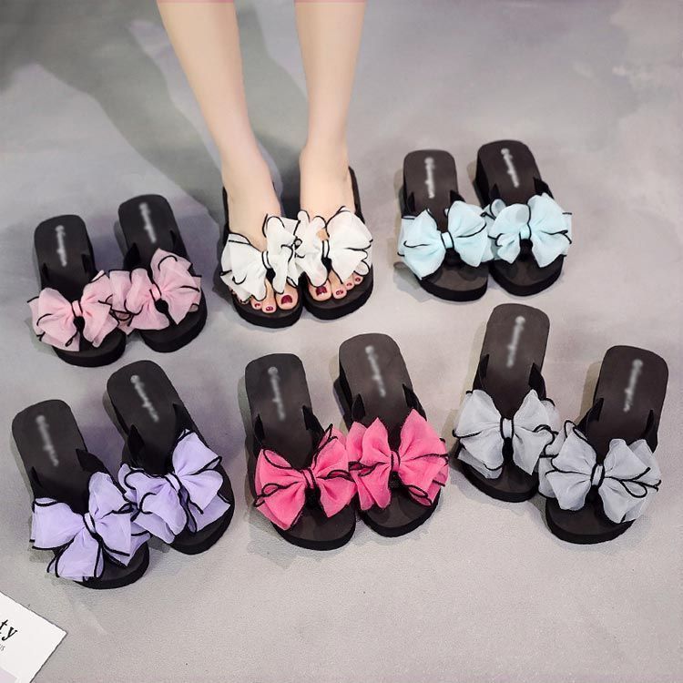 歩きやすい サンダル