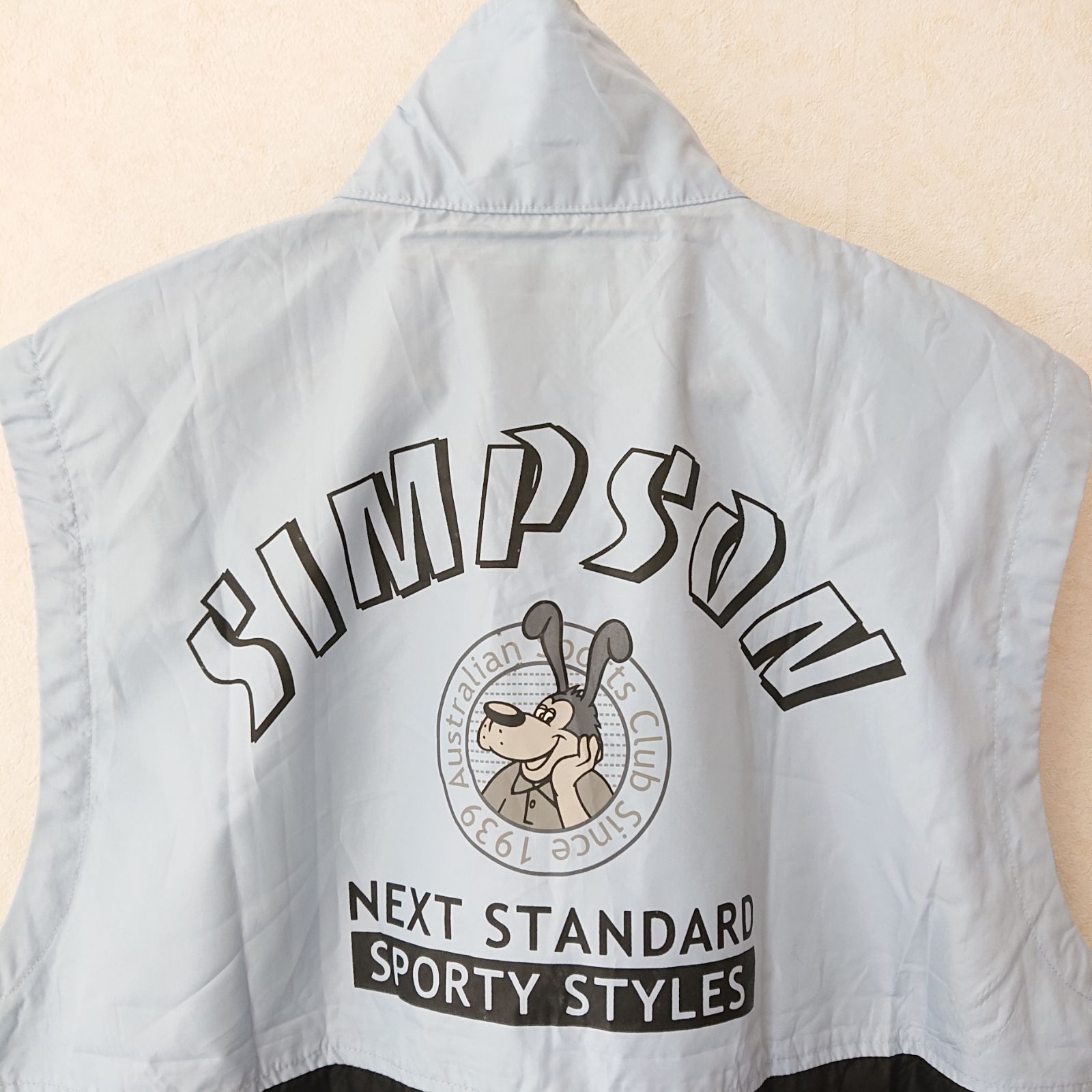 w^)b SIMPSON シンプソン 犬 ドッグ ゴルフ ジップアップ ベスト 前 