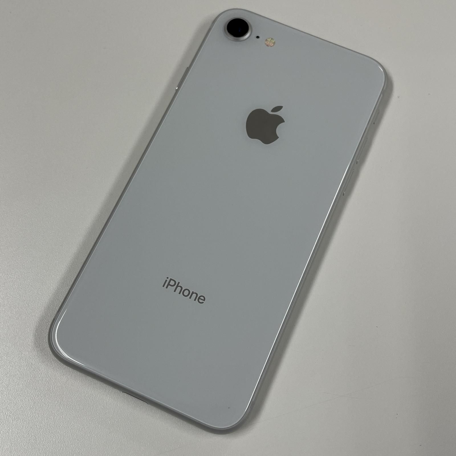 au iPhone 8 64GB シルバー 【公式通販】