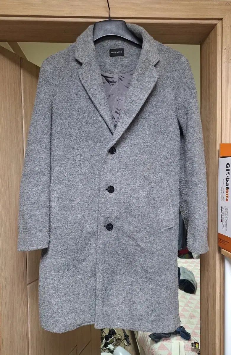 【雷市場（ポンジャン）商品韓国直送】 未使用 GIORDANO(ジョルダーノ) 冬 ロングコート 95 サイズサービスとして 車用 セックスリムーバー