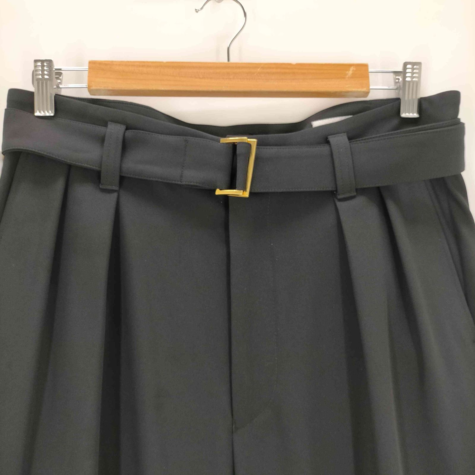 クルニ CULLNI ベルト付き 2タックスラックスパンツ メンズ 表記