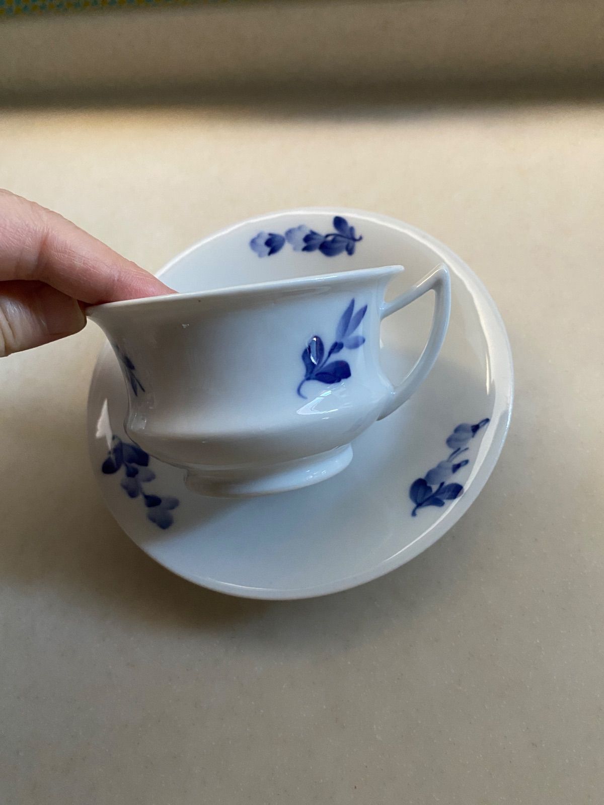 ヴィンテージ ロイヤルコペンハーゲン ブルーフラワー　小皿3枚。長期保存、 ヴィンテージ ロイヤルコペンハーゲン ブルーフラワー 小皿3枚