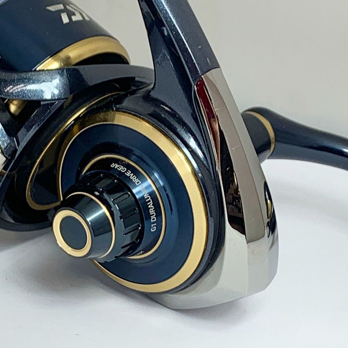DAIWA ダイワ 20 ソルティガ 18000 スピニングリール 箱、ポーチ