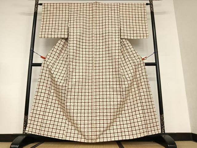 平和屋着物●上質な紬　格子　正絹　逸品　AAAU8352zg 平和屋着物○上質な紬 格子 正絹 逸品 AAAU8352zg - メルカリ