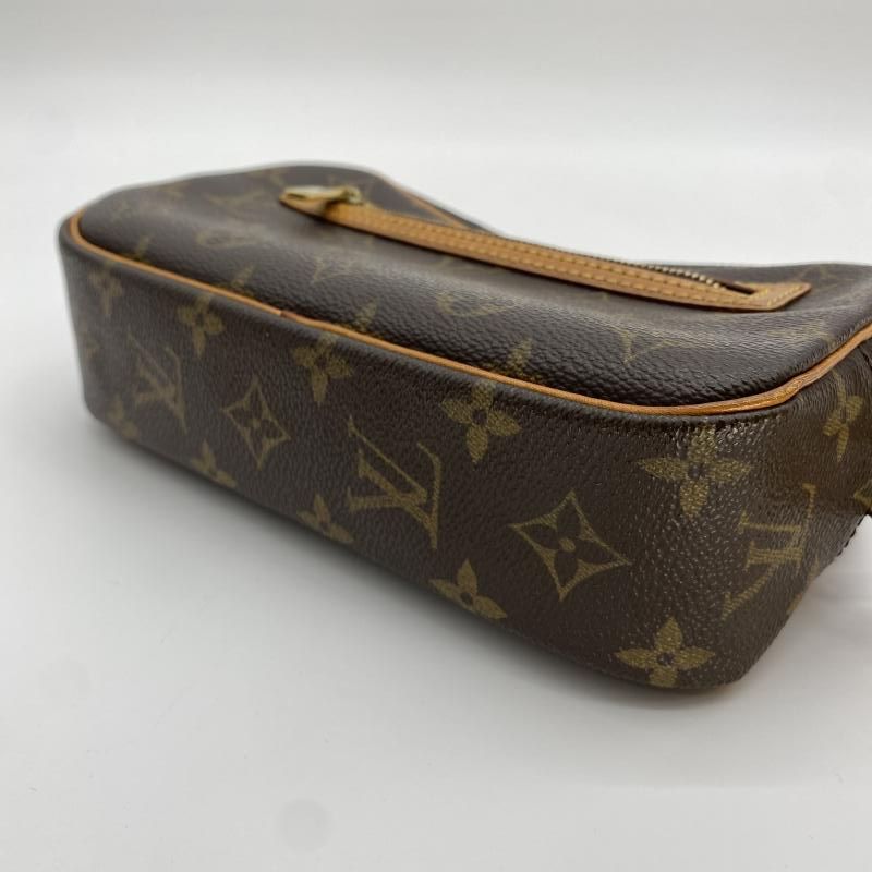 ルイヴィトン モノグラムショルダーバックポシェットシテ ルイヴィトン