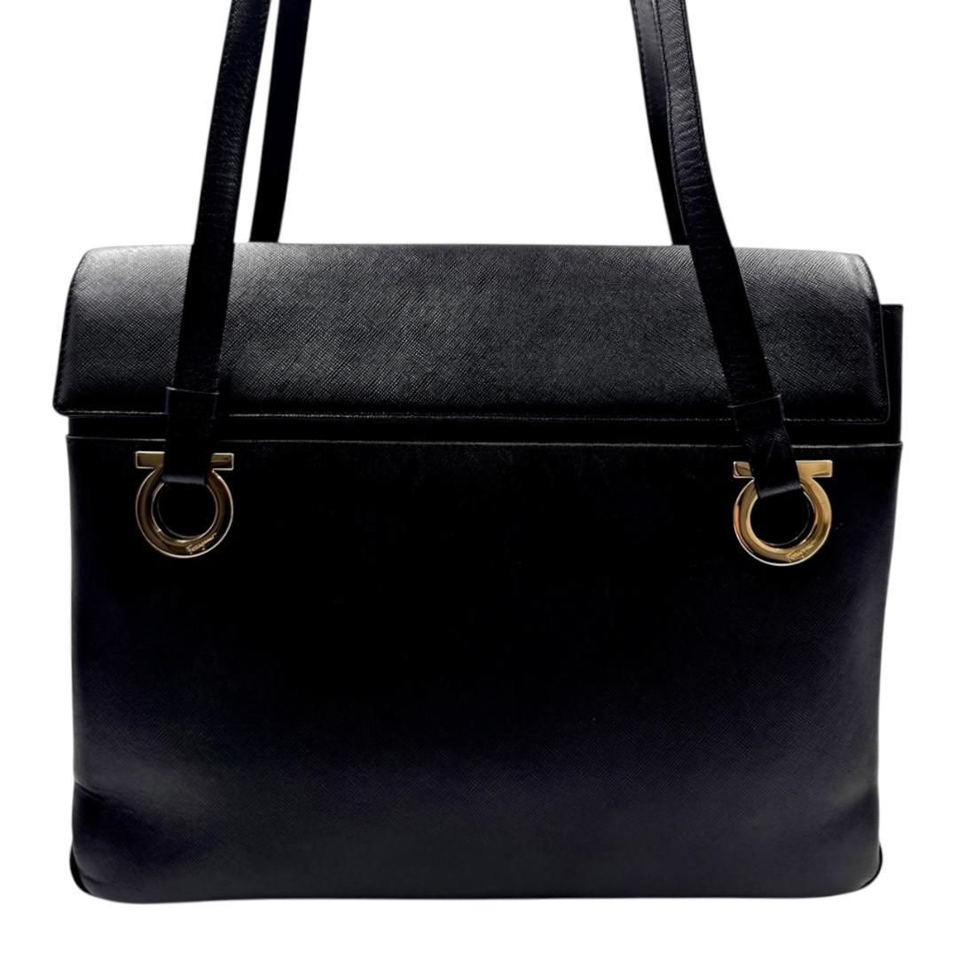 Salvatore Ferragamo サルヴァトーレフェラガモ ショルダーバッグ