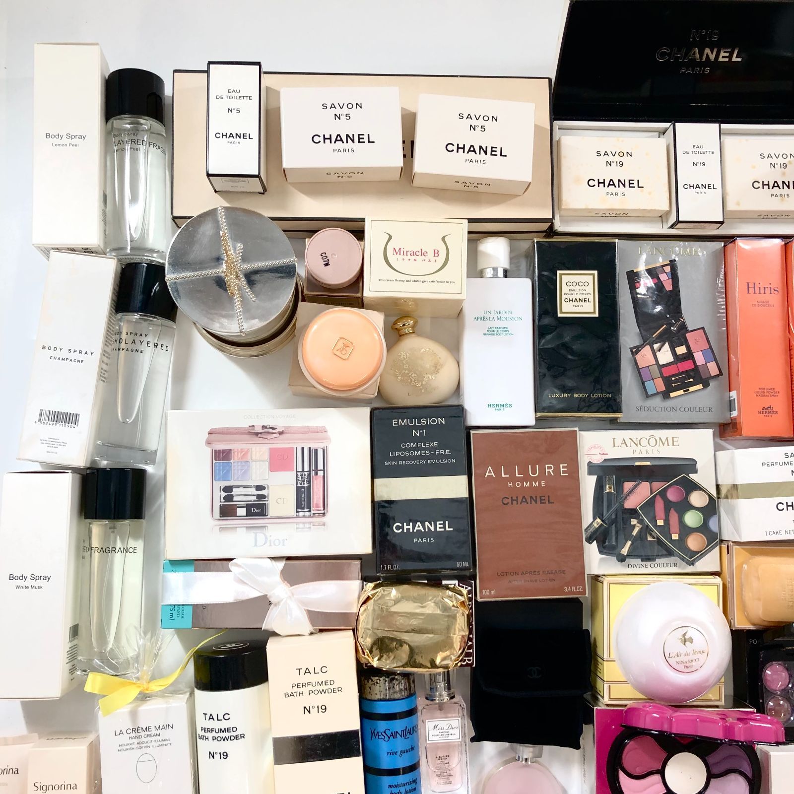 シャネル ディオール エルメス YSL フェラガモ ランコム ティファニー