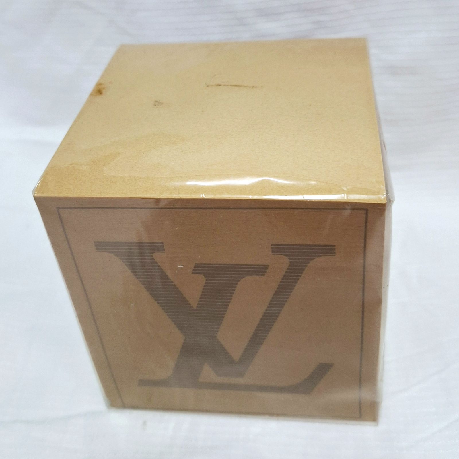 非売品☆LOUIS VUITTON ルイヴィトン LV ロゴ ノベルティ