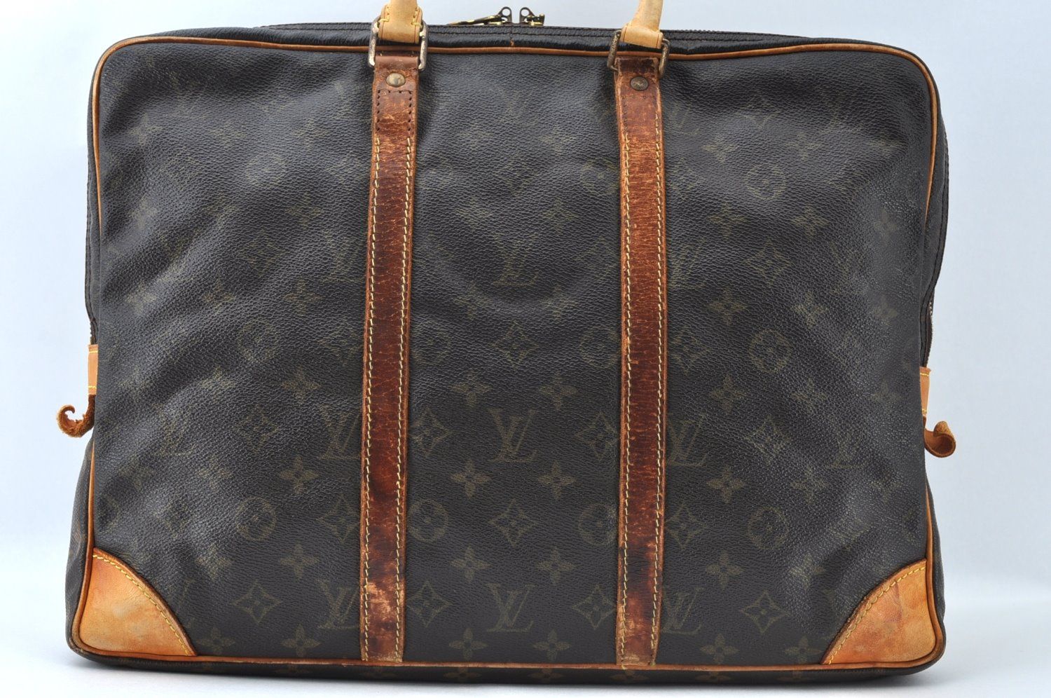 LOUIS VUITTON ルイヴィトン モノグラム ポルトドキュマン ヴォ
