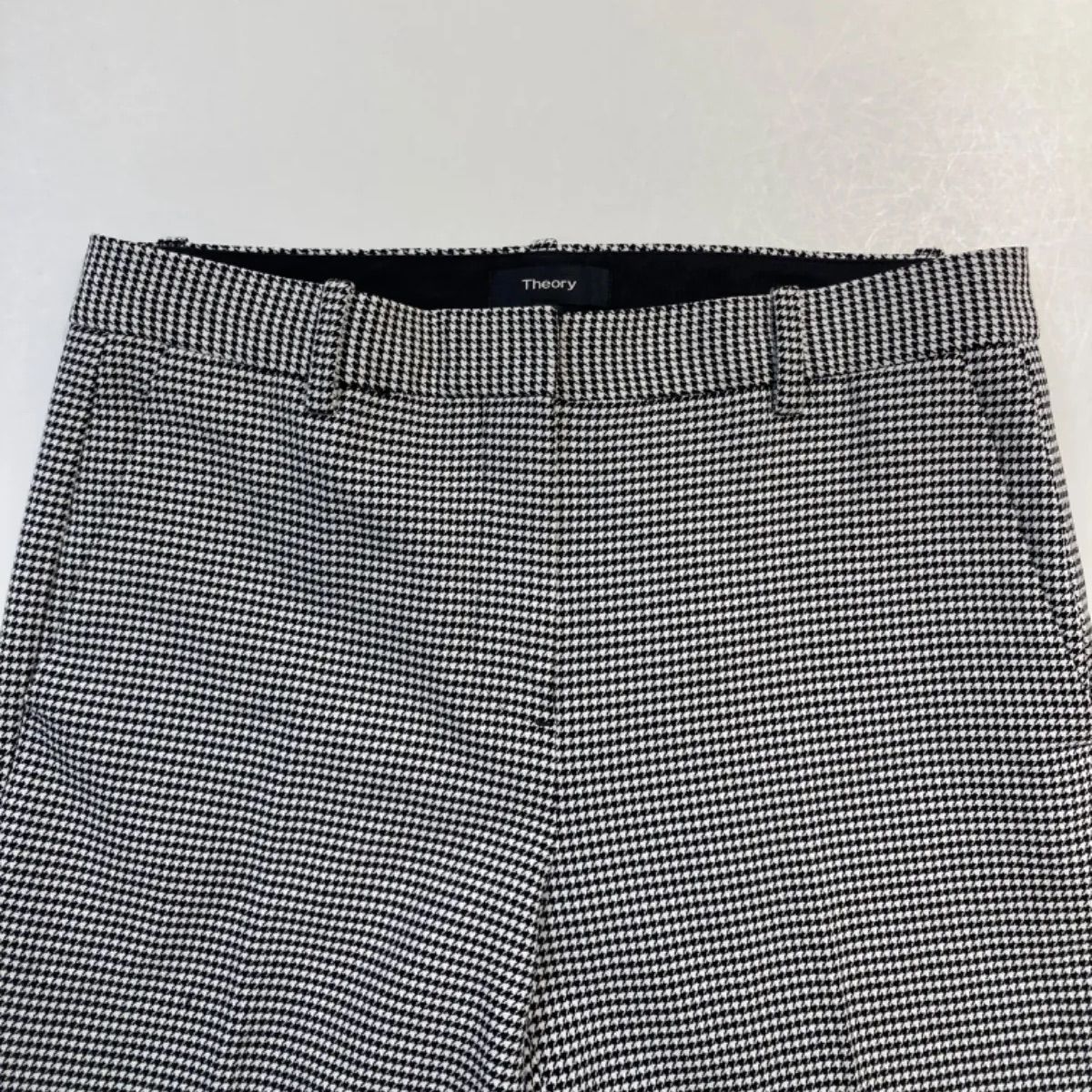 新品未使用　セオリー 美脚薄手ウールクロップドパンツ00 美品 Theory セオリー ストレッチクロップドパンツ 千鳥格子 柄