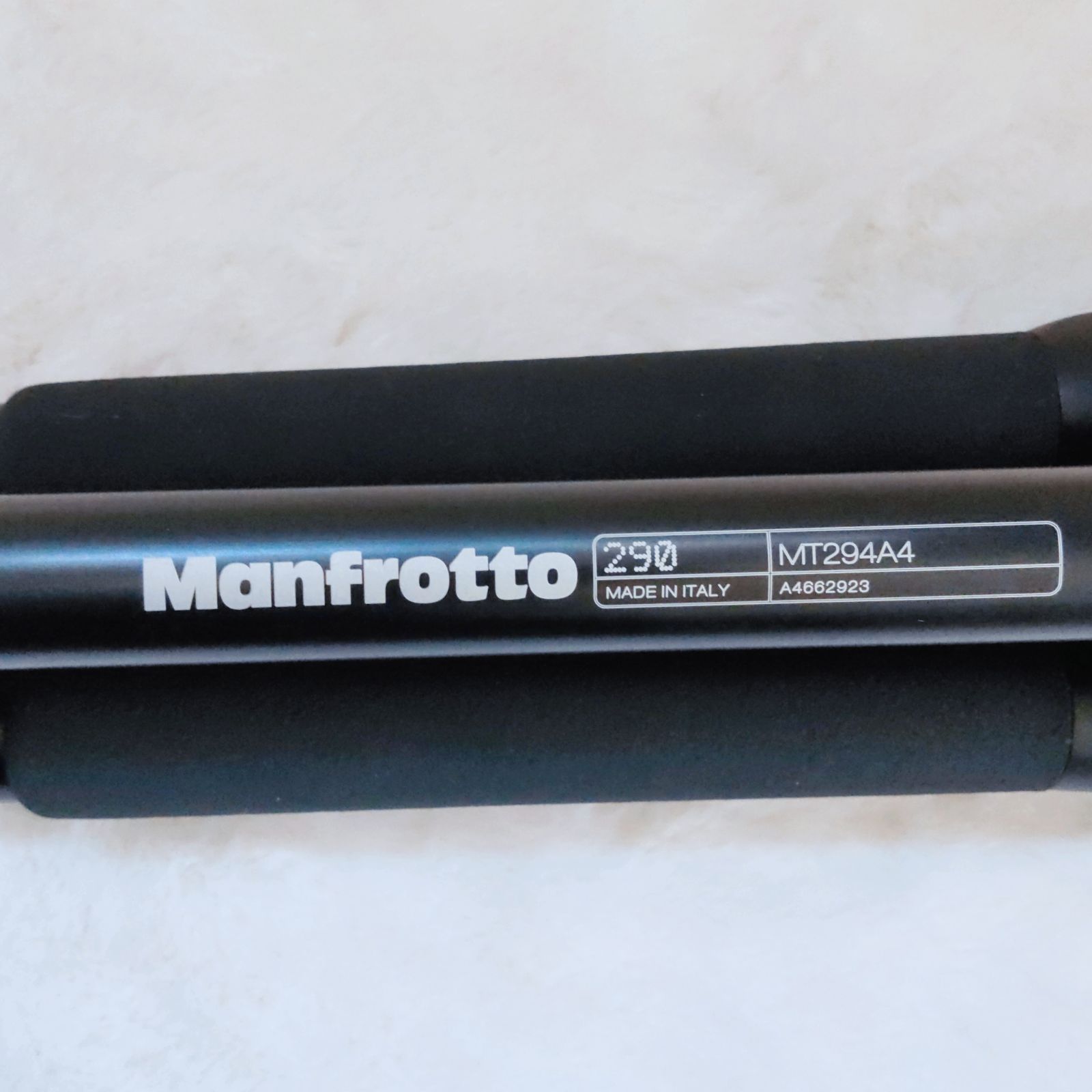 マンフロット Manfrotto   三脚 290 MT294A4 + 雲台 804RC2　運動会　カメラ　ビデオ ３脚 MANFROTTO