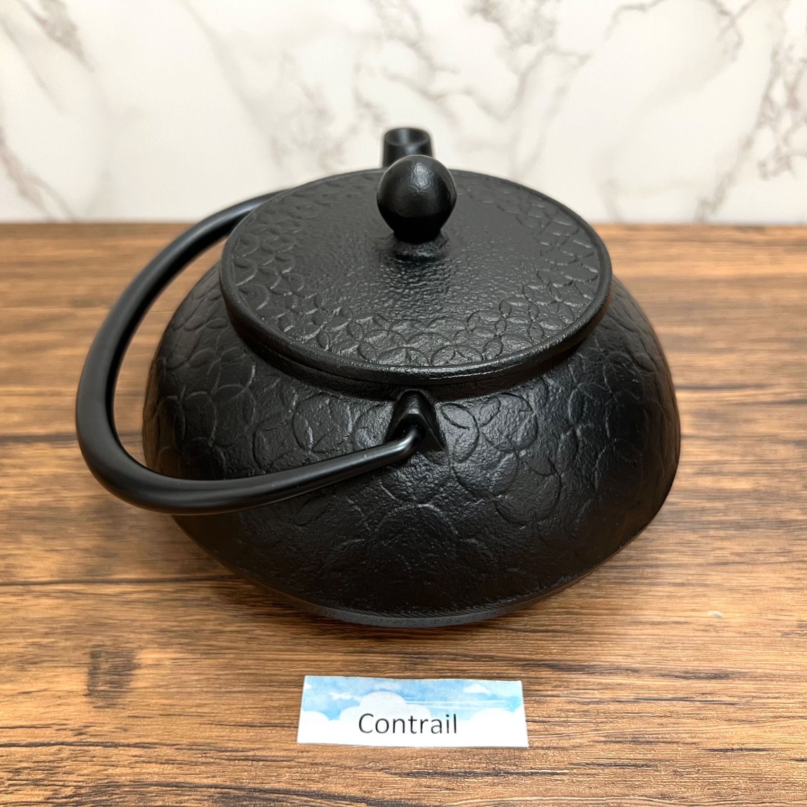 新品、供箱等付属品、鉄瓶台付　南部名工岩鋳造 １４型双馬肌あっきー猫様　売約済み file.jpg