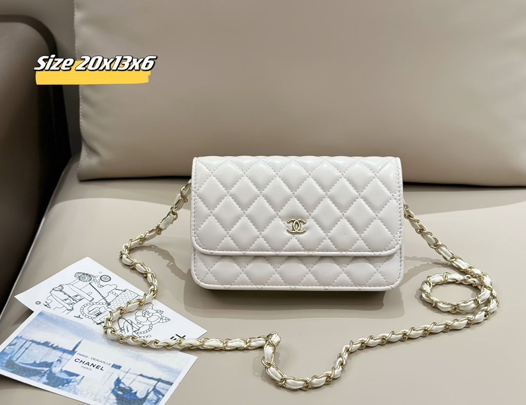 大幅値下げ❤️お得❤️半額以下CHANEL 新品未使用 シャネル(CHANEL)の高価買取・査定相場 | おお蔵