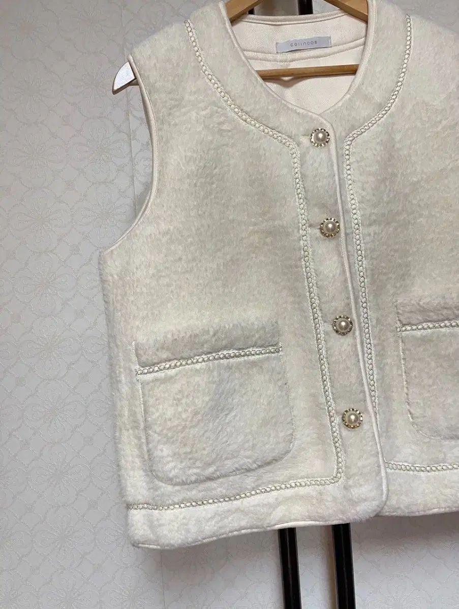 前面ガラスの引き出し3段×小引き出し2段 食器棚 シャツケース