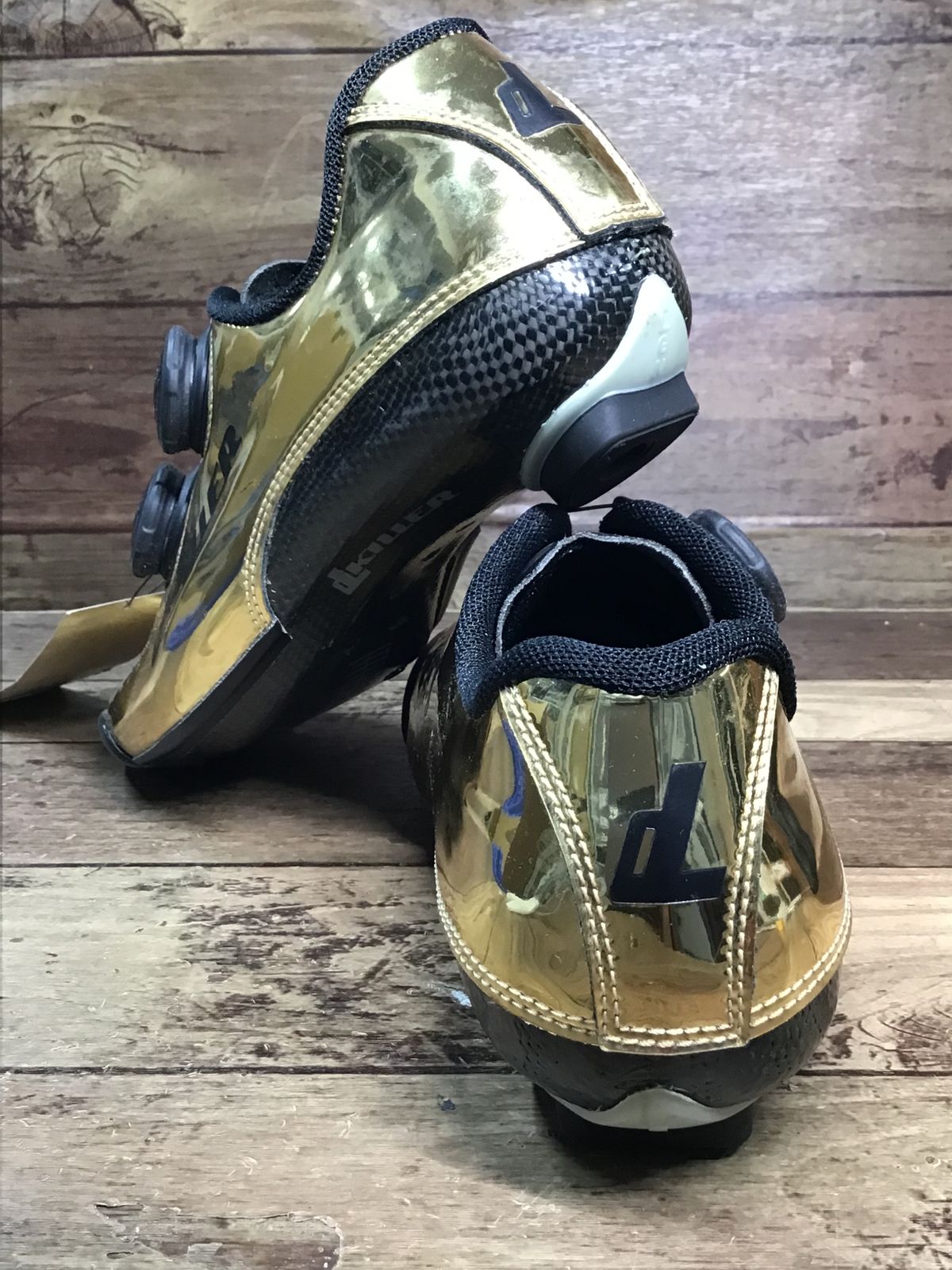 Shoe