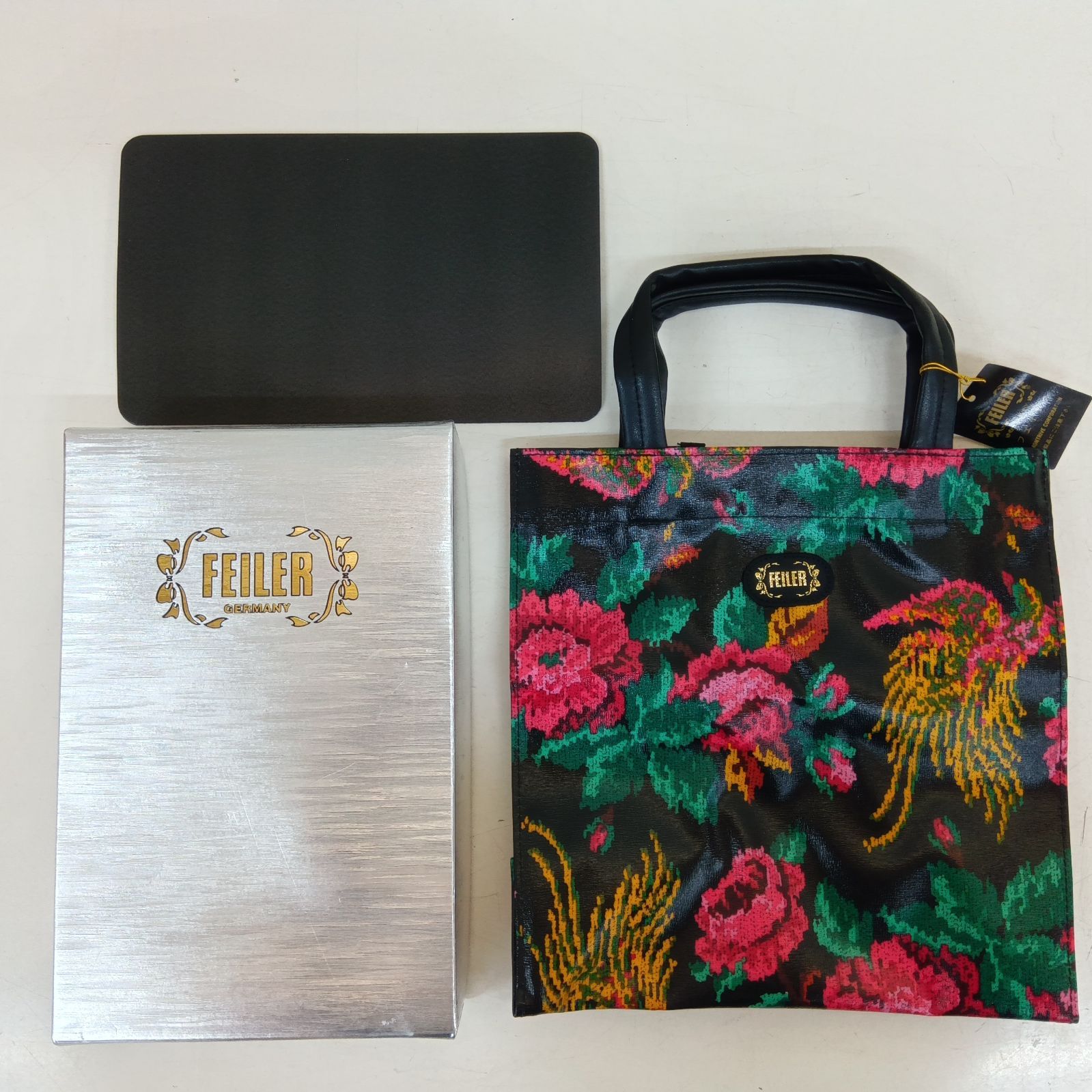 7702:商談中♥お買い得品♥薔薇・イマン好き!　薔薇PEバッグ30枚　新品未使 未使用品 箱付き 💛 FEILER フェイラー バッグ ／ フェイラー