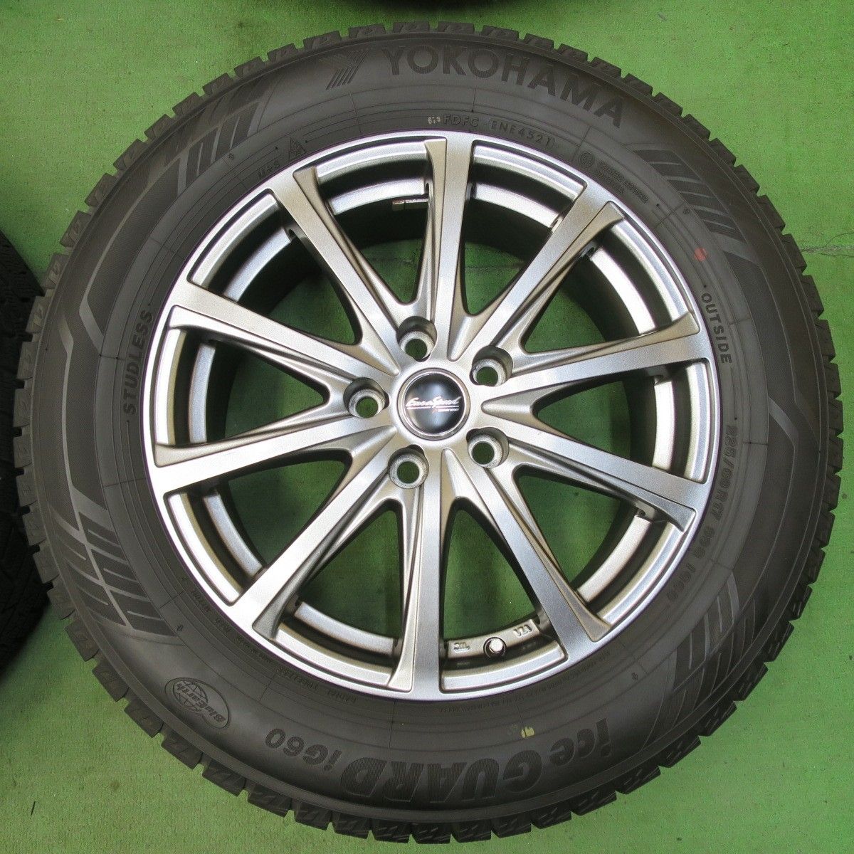 225|60R17 ヨコハマ