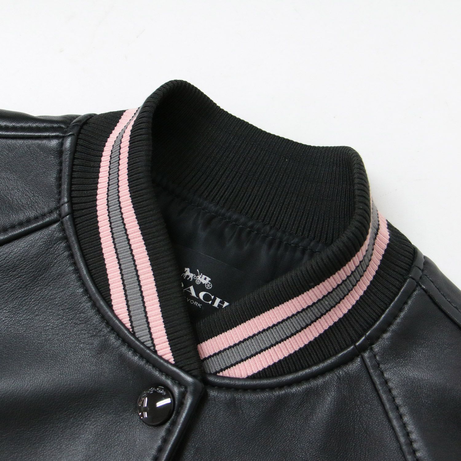 COACH コーチ アウター ジャケット スタジャン ブラック ピンク