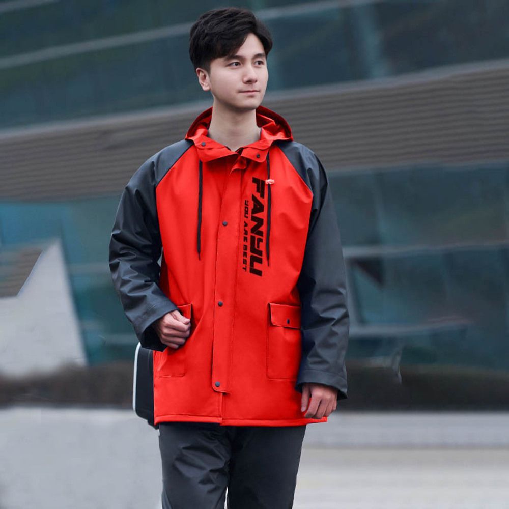 【専用】archivio フード付きレインウェア 2way 赤 収納袋付き 38 archivio フード付きレインウェア 2way 赤 収納袋付き 38 TO&FRO