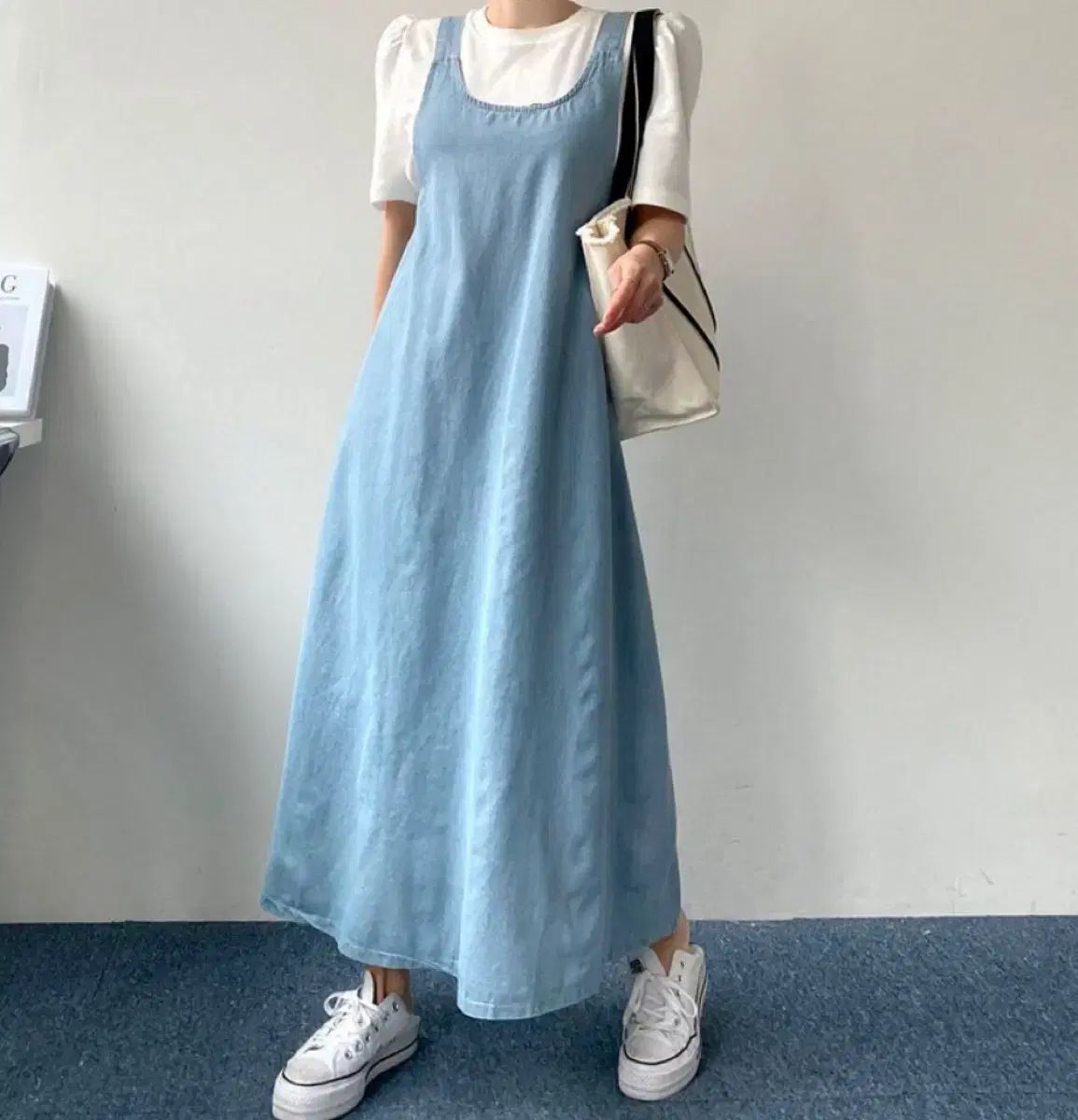ロングブルードレス