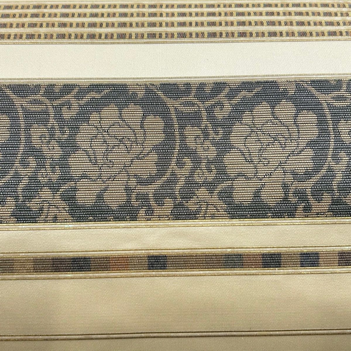袋帯 秀品 花唐草 段縞 螺鈿 箔 ベージュ お太鼓柄 正絹 【中古