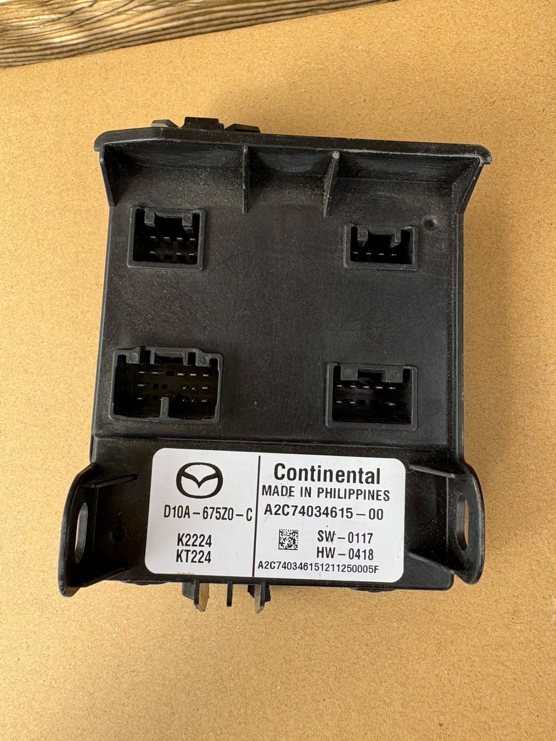 マツダCX3 コンピューター D10A-675Z0-C