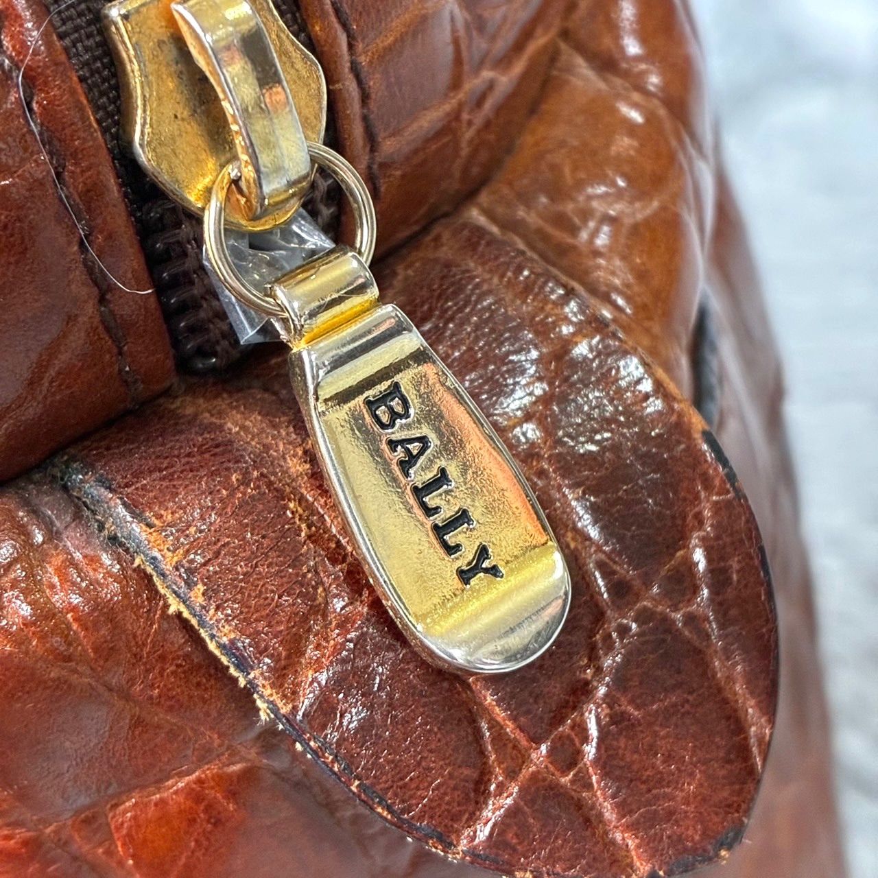 BALLY』 バリー ハンドバッグ クロコ 型押 金金具 レザー J