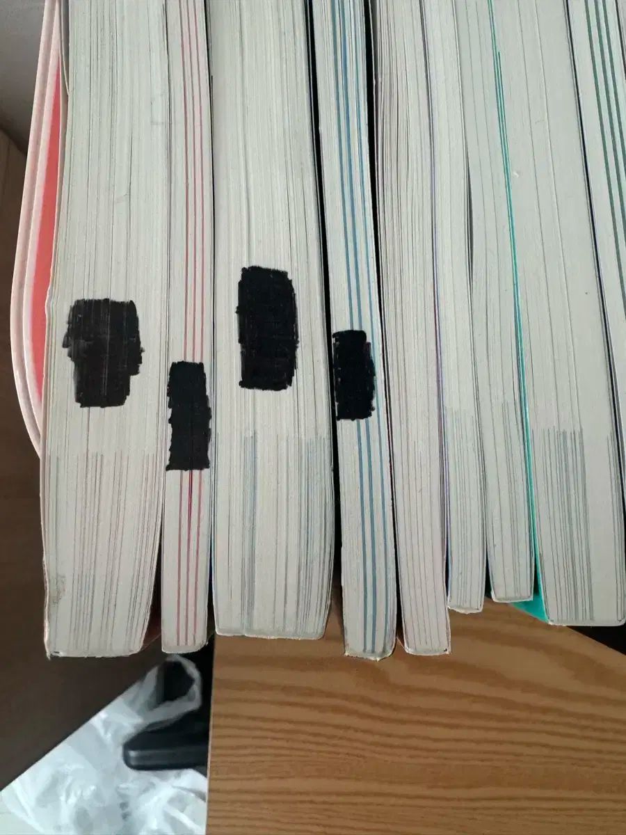 ピーターラビット 絵本21冊＋F. Warne & Co.製木製本立て 外国語絵本