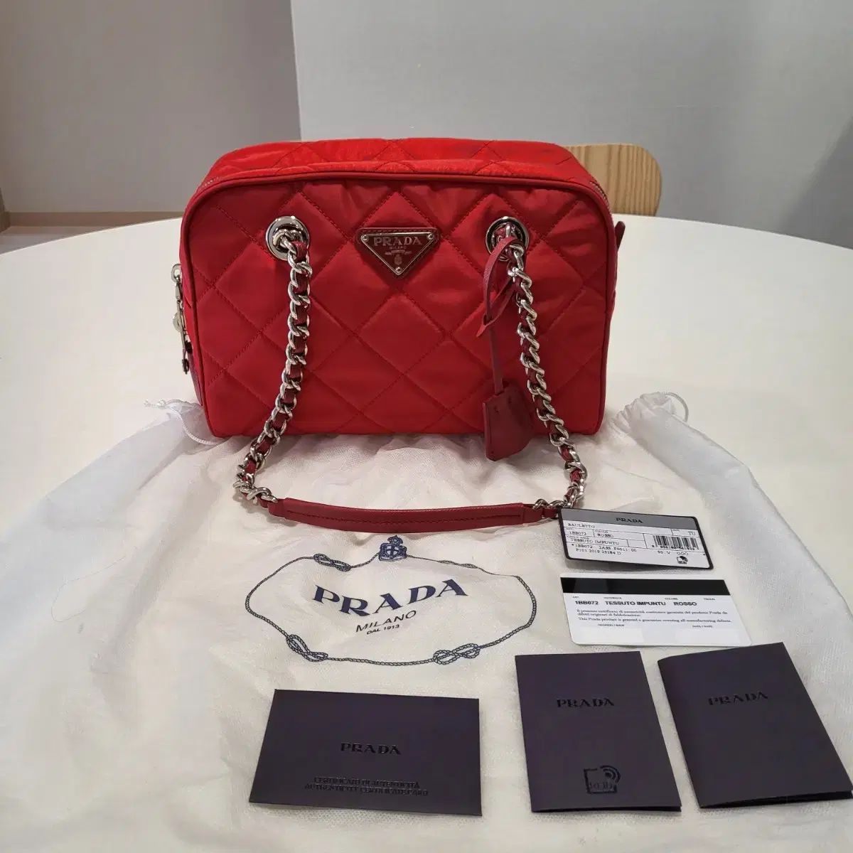 新品 PRADA(プラダ) キルティング チェーンバッグ - メルカリ