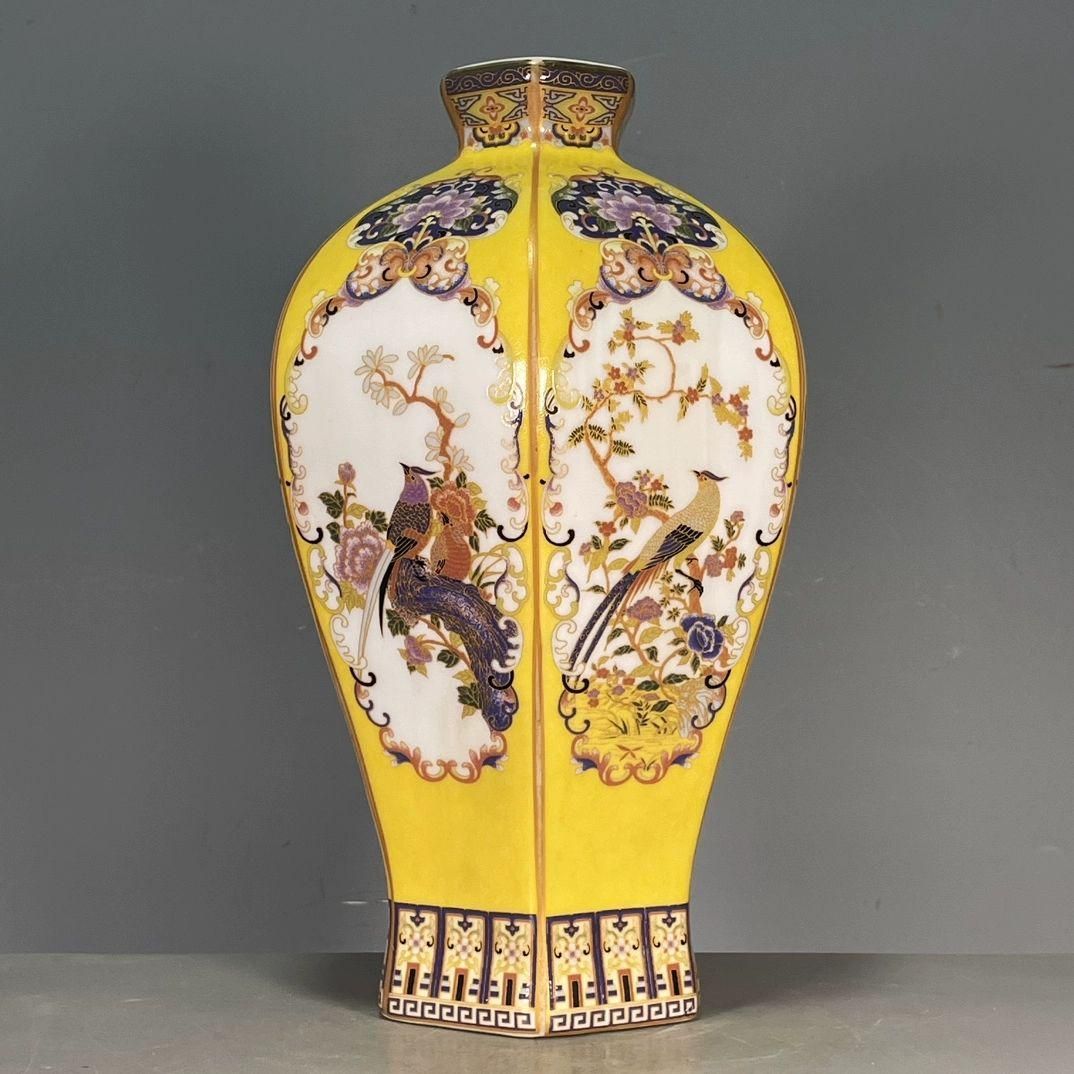 雍正琺瑯彩蒜頭瓶 景徳鎮 陶磁器 装飾品 現代工芸品 美術品 置物 雍正