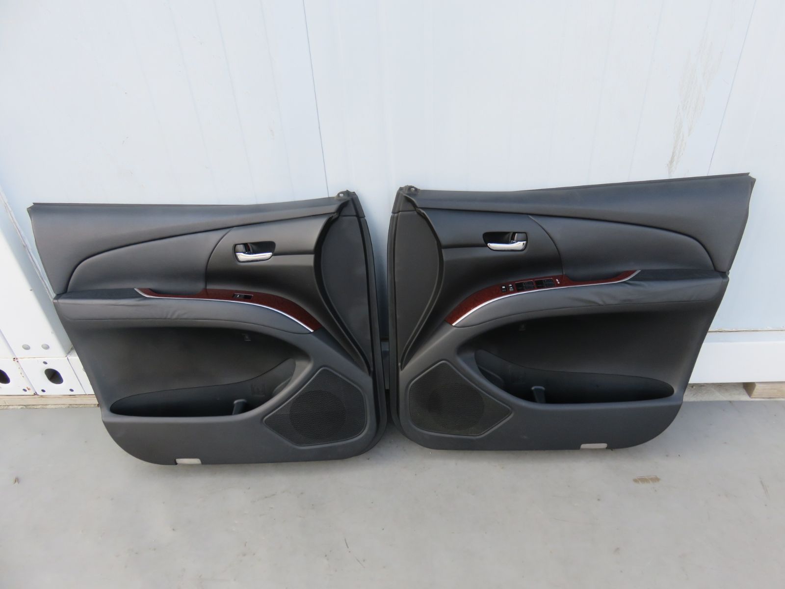 SFC2305 エスティマ 50系後期3型 ACR50W ACR55W GSR50W GSR55Wドアトリム 内張り運転席助手席 パワーウインドウスイッチ 左右前