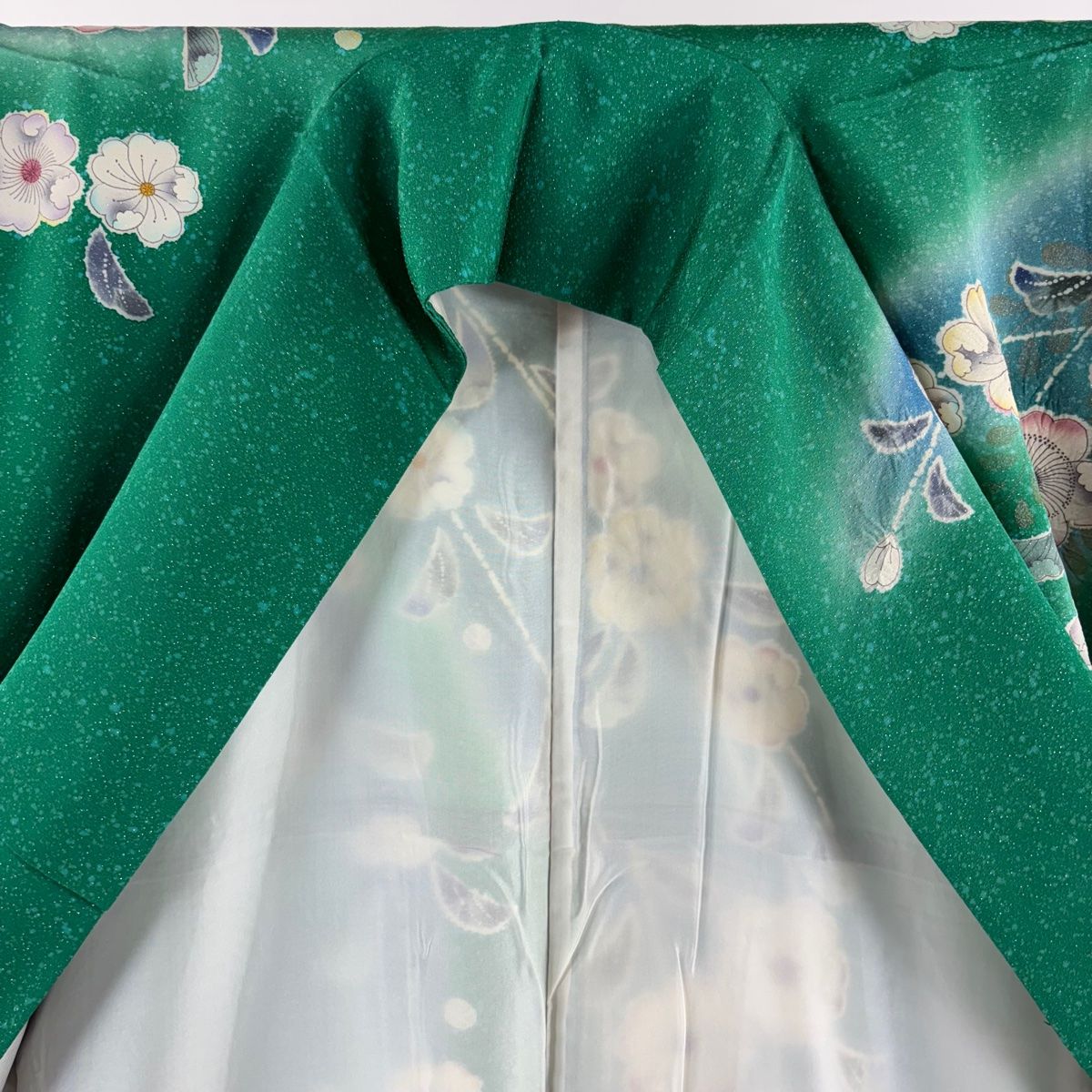 美品 辻ヶ花 千草色 白緑色 くすみカラー 銀通し 絞り 袷 正絹 振袖 着物 美品 辻ヶ花 千草色 白緑色 くすみカラー 銀通し 絞り 袷 正絹