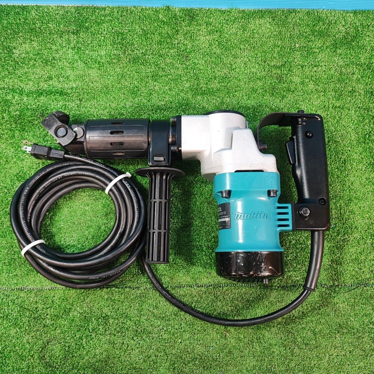 Makita HM0810 電動ハンマ ハツリ マキタ 【公式通販】