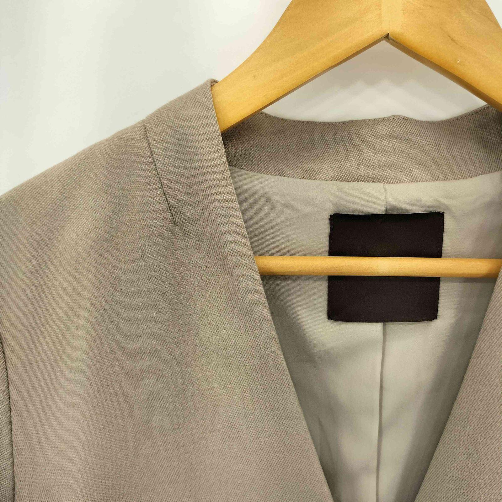 アニュアンス anuans ミドルレングススリットスリーブジャケット