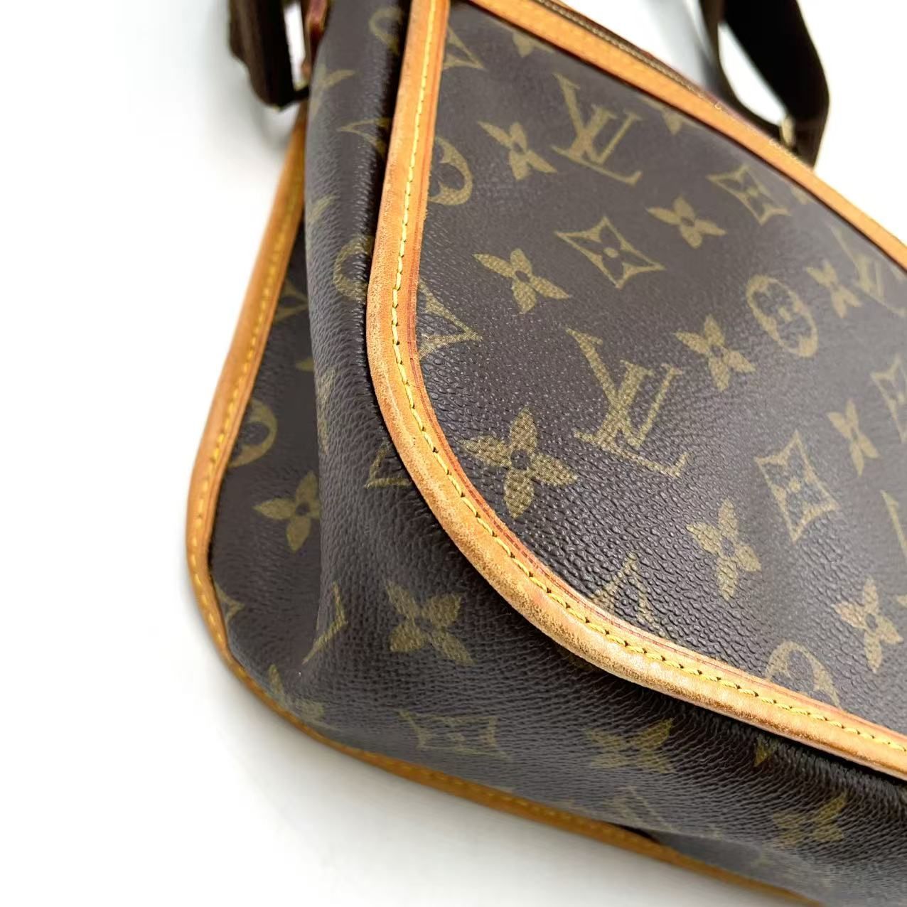 美品❗️ルイヴィトン☆モノグラム メッセンジャーボスフォールPM ショルダーバッグ LOUIS VUITTON メッセンジャーPM ボスフォール モノグラム