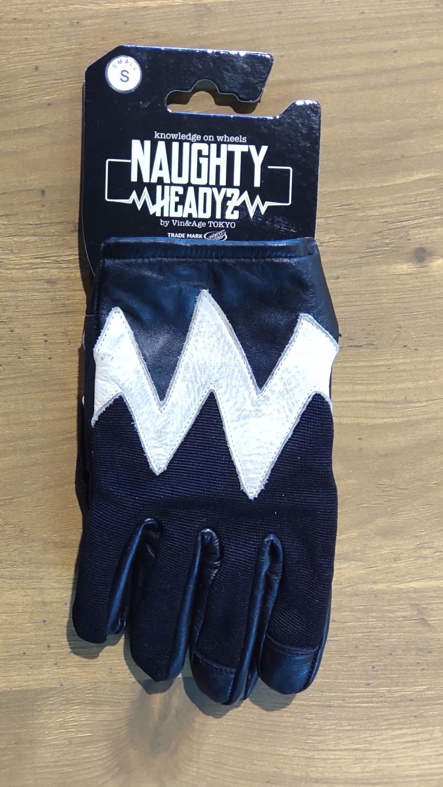 Vin&Age】NAUGHTY MIXED グローブ ブラック TYPE VG23T-NS Sサイズ