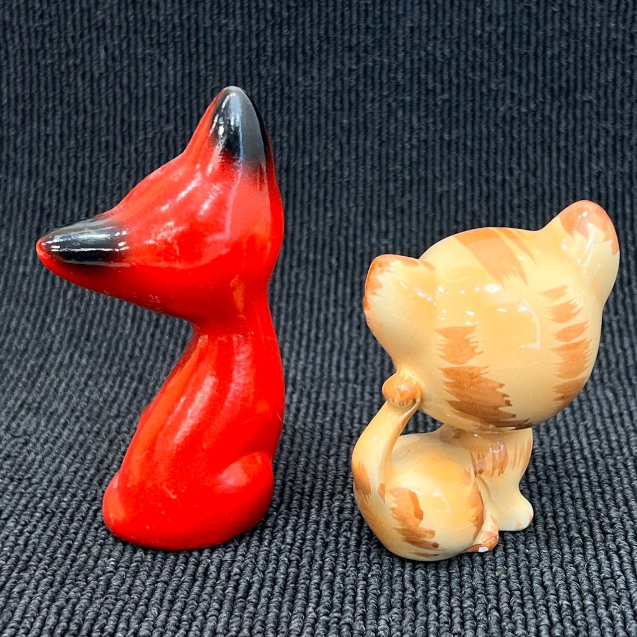 昭和レトロ アンティーク 陶器 フィギュリン ヴィンテージ 猫の置き物 