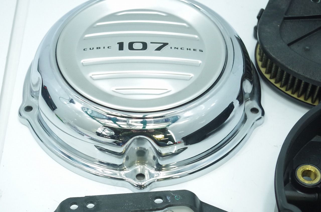 ハーレー FLFB1750 2018～ 他 純正 エアクリーナーボックス 107 ステー付き 29400248 ファットボーイ