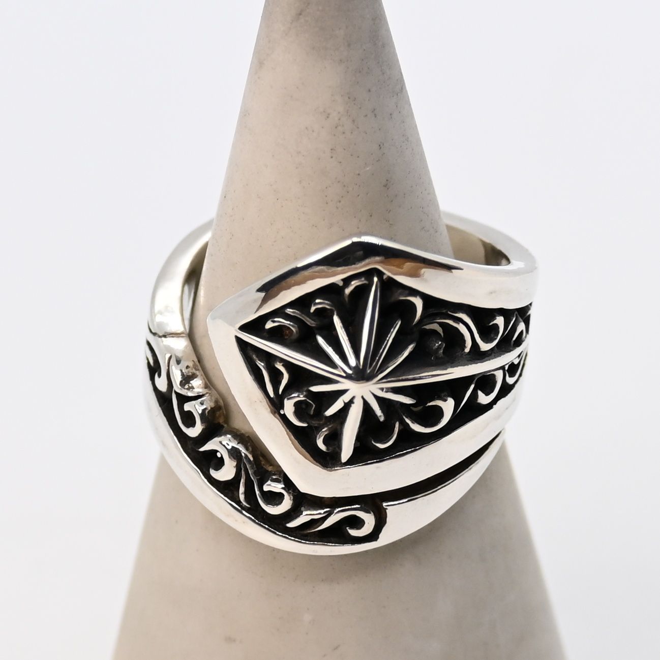 サード SAAD リング 太陽神 アラベスク サンシンボル シルバー925 25