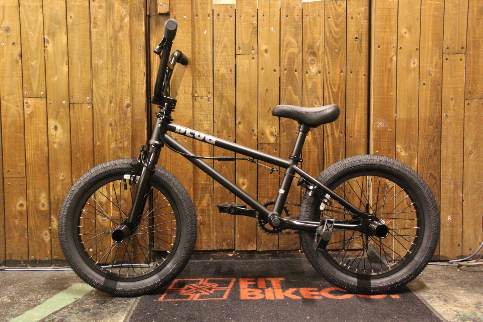 自転車 BMX KIDS 16インチ キッズ 子供自転車 TNB PLUG - 16 FAT TIRE