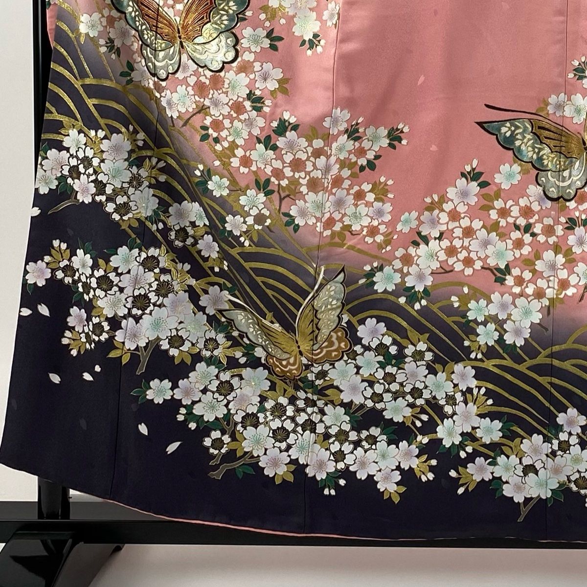正絹 真紅 芍薬蝶 振袖 身丈165 着物・浴衣