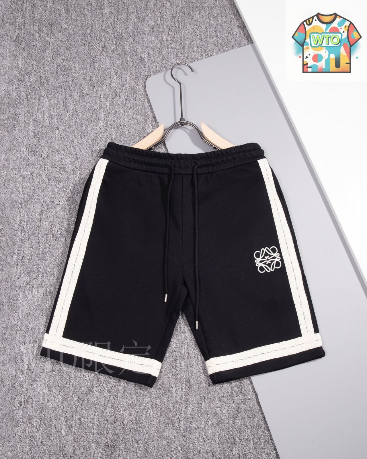 LOEWE x Onロゴランニングショーツ 関税送料込 LOEWE Loewe x On - Logo Running Shorts | endource