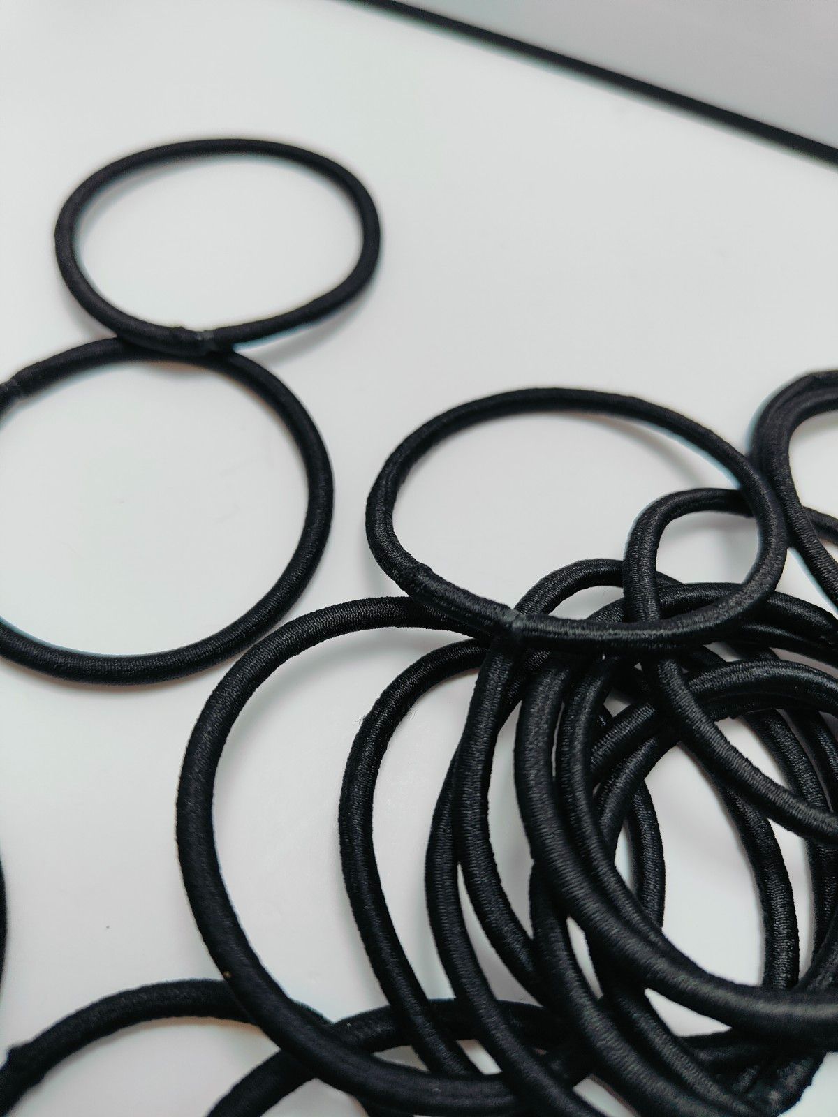 ヘアゴム No.98 訳ありですが大変お買い得】ヘアゴム ブラック 直径5cm 太さ3mm 230本